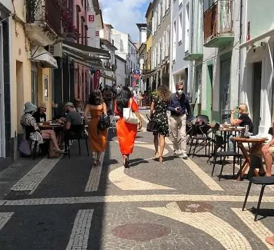 Pensionat Open Door Loft Ponta Delgada