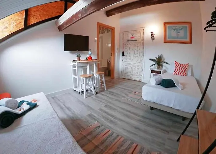 Open Door Loft Pensionat *