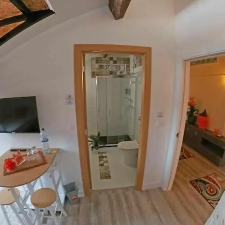 Open Door Loft Pensjonat Ponta Delgada