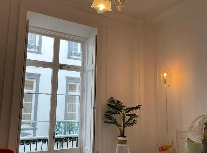 Open Door Loft Gasthof Ponta Delgada